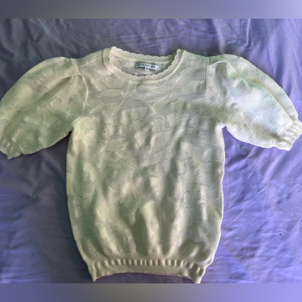 ModCloth puff sleeve ivory short sleeve sweater